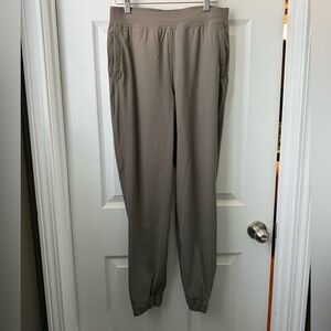 Lululemon adapted state joggers grey sage